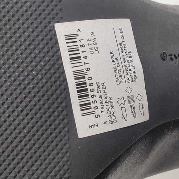 CLARKS Wide Width *NEW* Teresa Step Block-Heel Pumps Black Leather Sz 9.5 - Picture 9 of 9